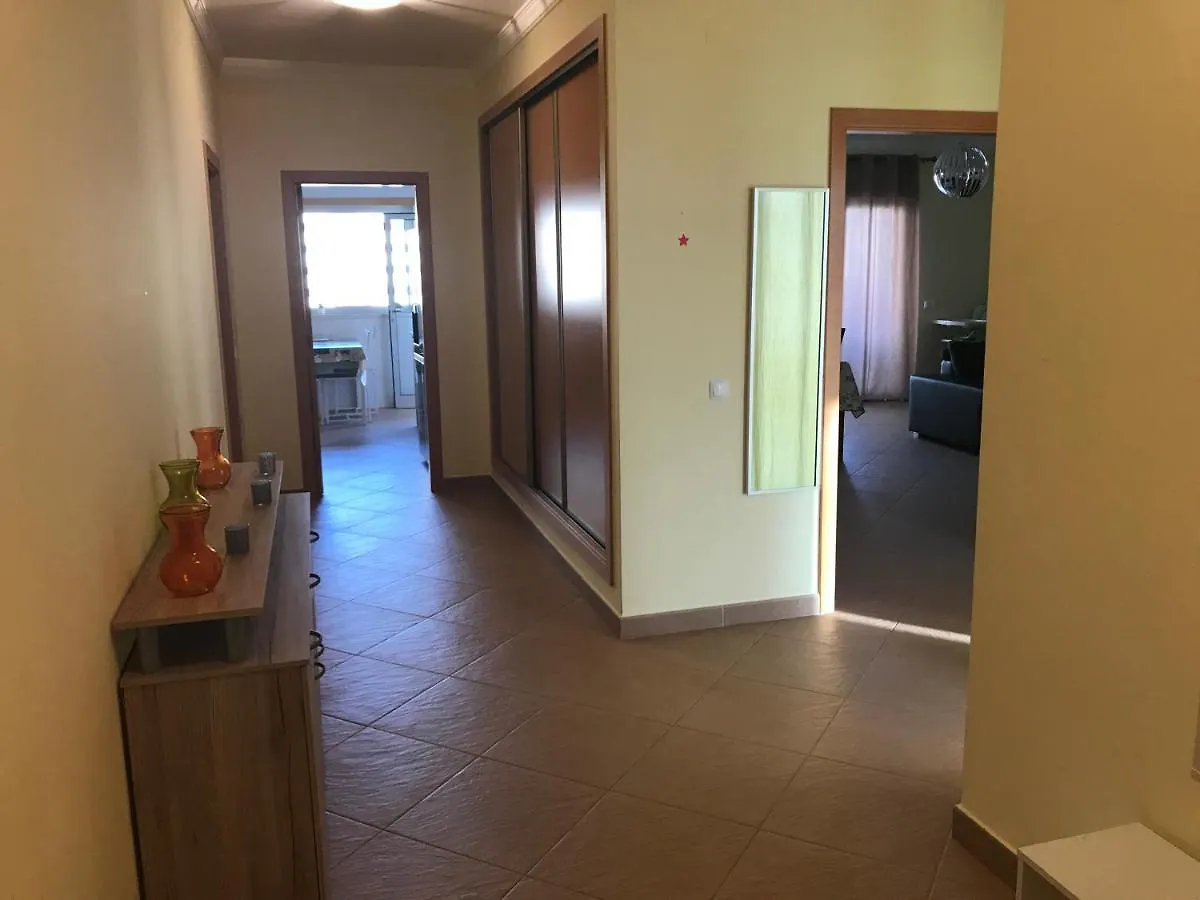 Apartamento T3 Al-Gharb Armacao de Pera Portugal