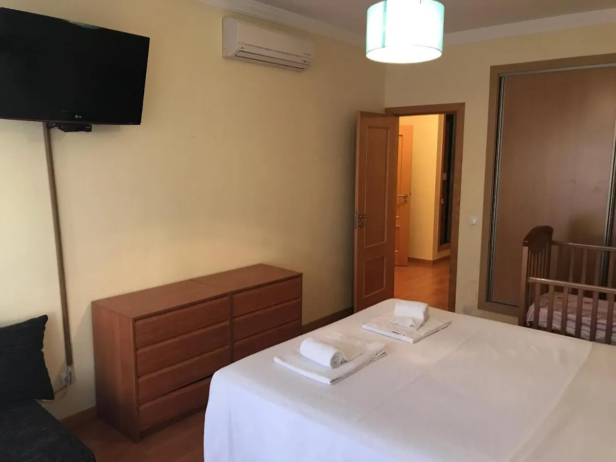 Apartamento T3 Al-Gharb Armacao de Pera Apartment